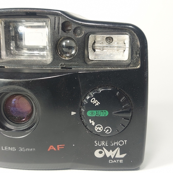 Canon Sure Shot Owl Date 35mm Point and Shoot Film Camera - Picture 3 of 8
